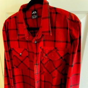 Long sleeve button up Oakley shirt